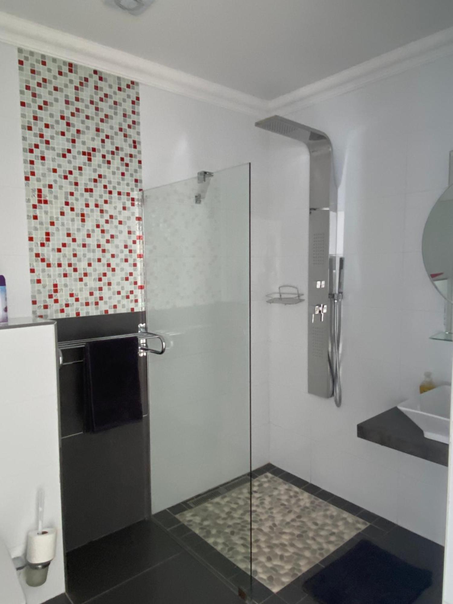 Bed And Breakfast Villa Livadia Kaapstad Buitenkant foto